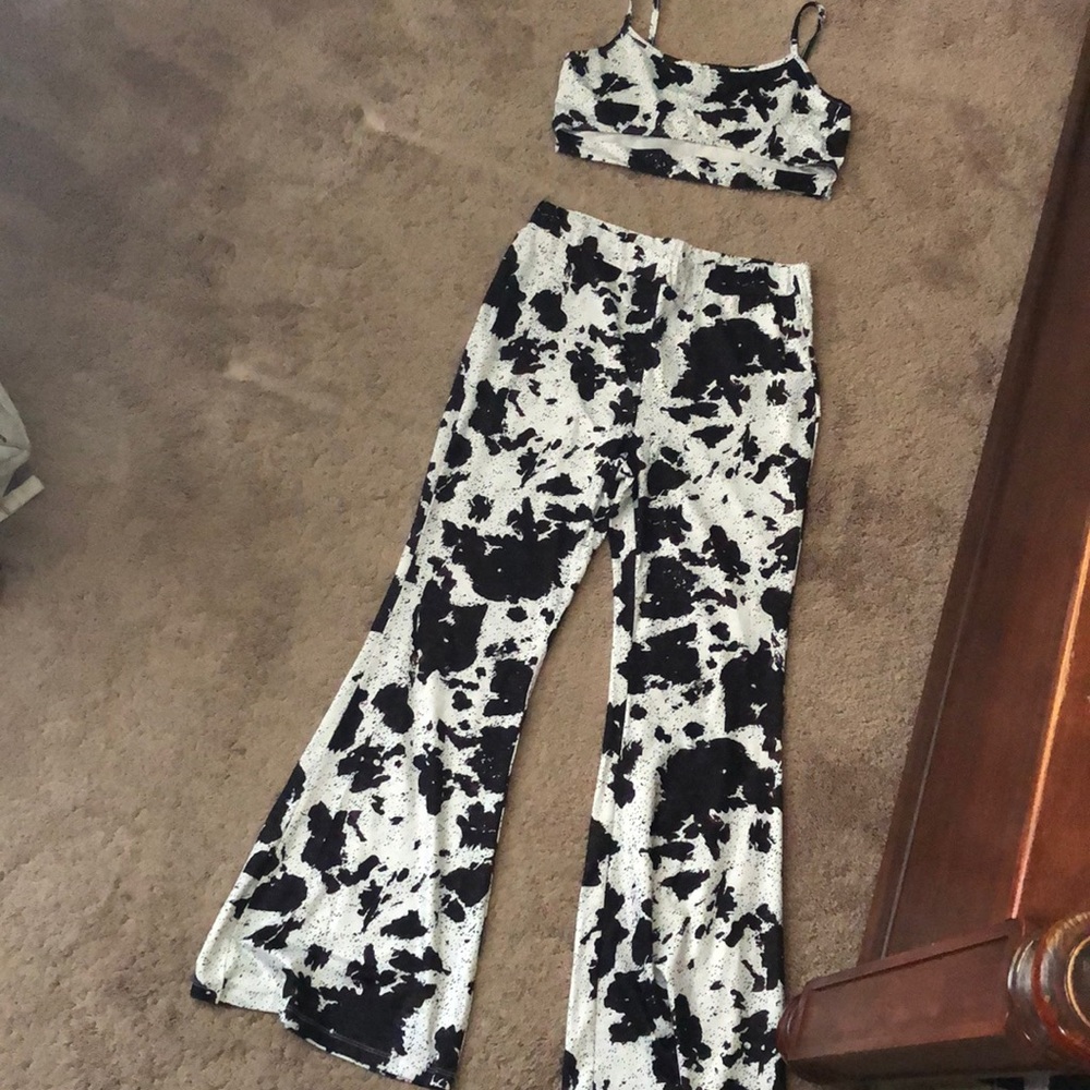 Cow Halloween Costume Size L Worn Once